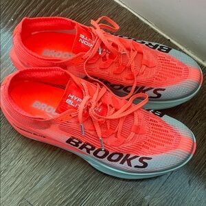 Brooks Hyperion Elite - Bright Orange and blue